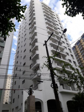 Apto a 100m da praia da Pitangueiras- Guarujá